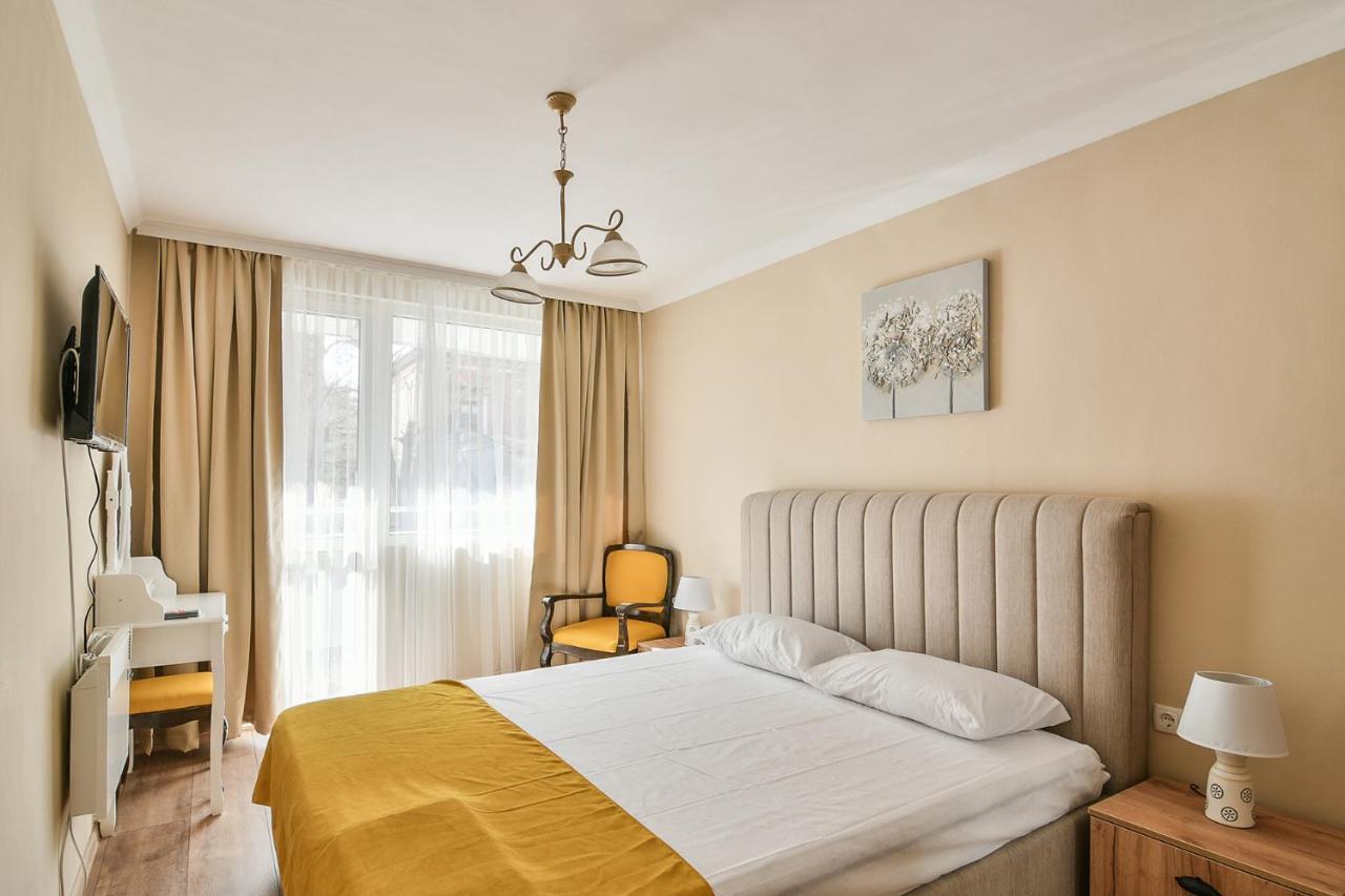 Top Location Flats In Varna Exterior photo
