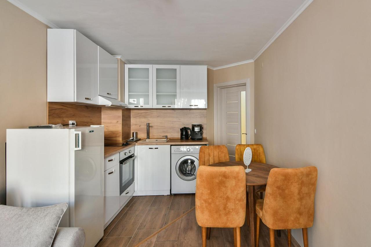Top Location Flats In Varna Exterior photo